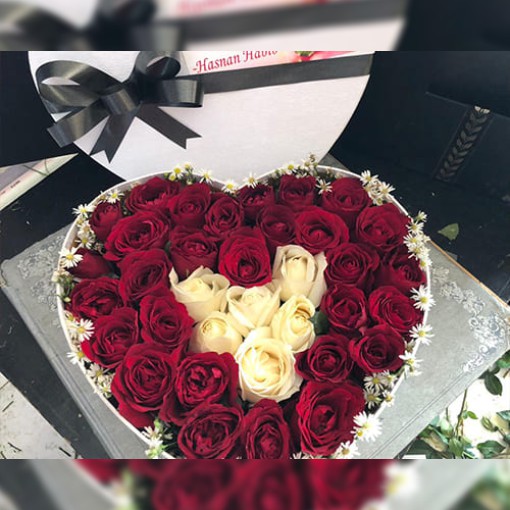 Toko Jual Bunga Box Flanel Surabaya Kado Murah Terlengkap